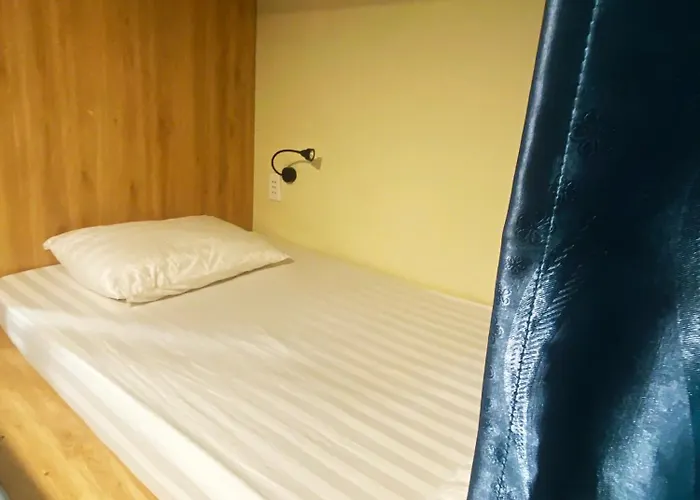 Vy Da Central Market Hostel